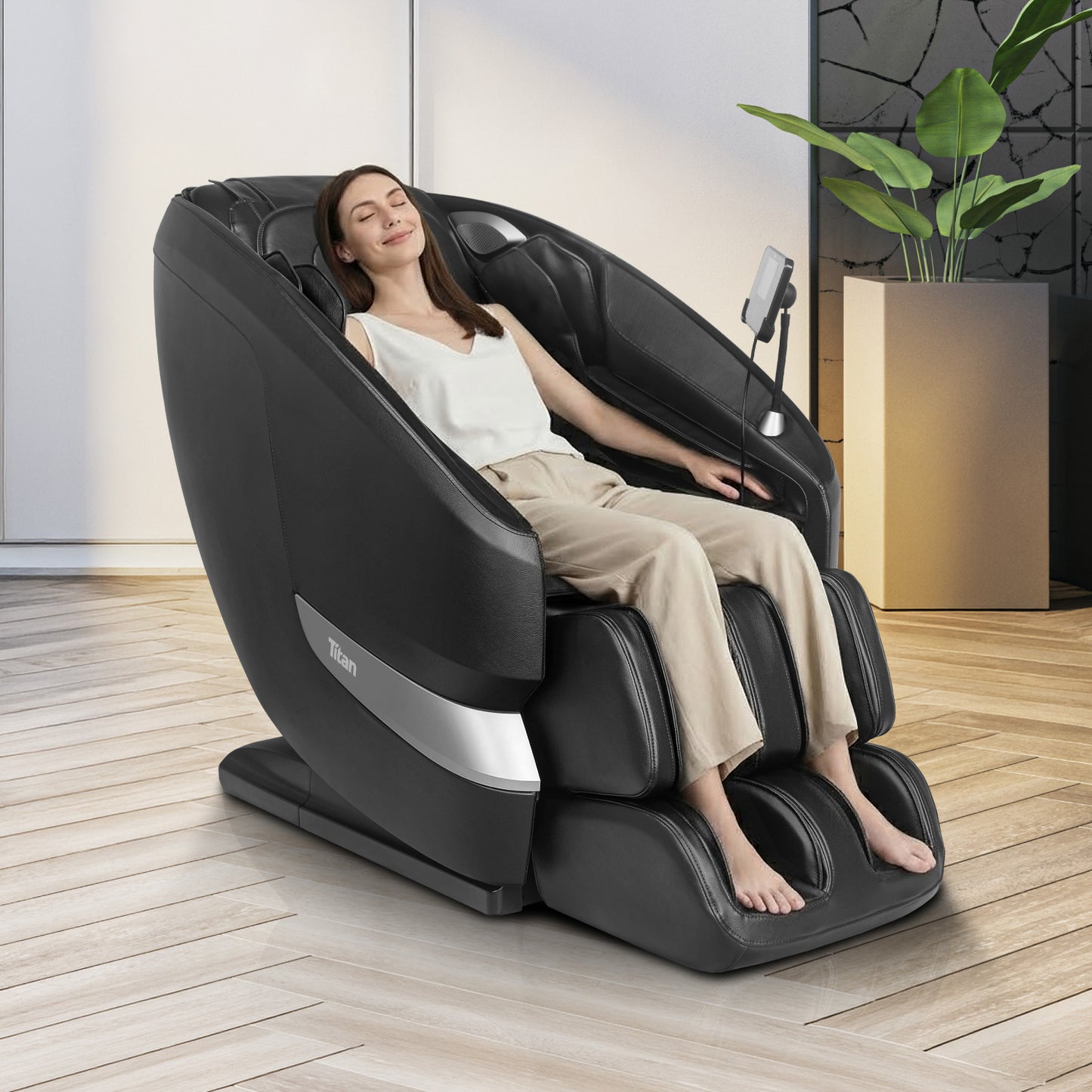 Titan Axiom LE